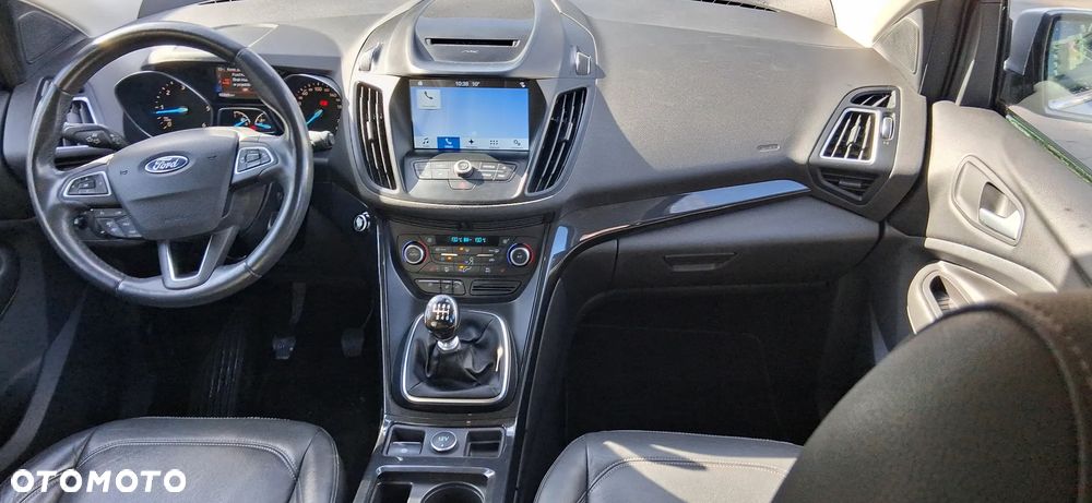 Ford Kuga 2.0 TDCi 4x4 Titanium - 17