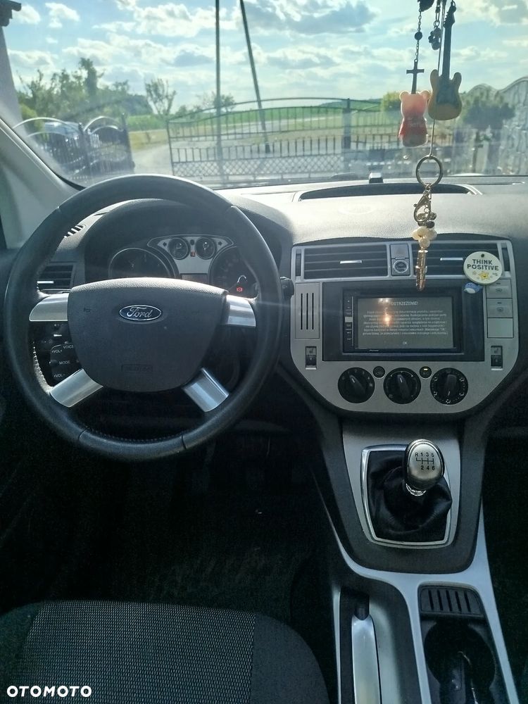 Ford Kuga 2.0 TDCi Individual - 3