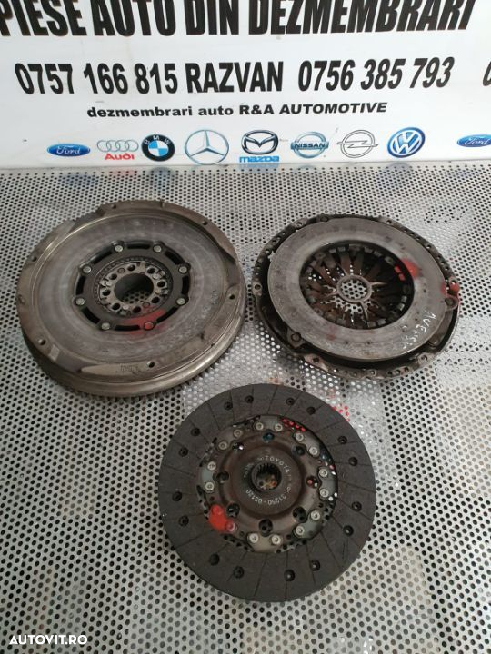 Kit Ambreiaj Volanta Masa Dubla Toyota Avensis Rav 4 2.2 Diesel 177 Cp 6+1 Trepte - 2