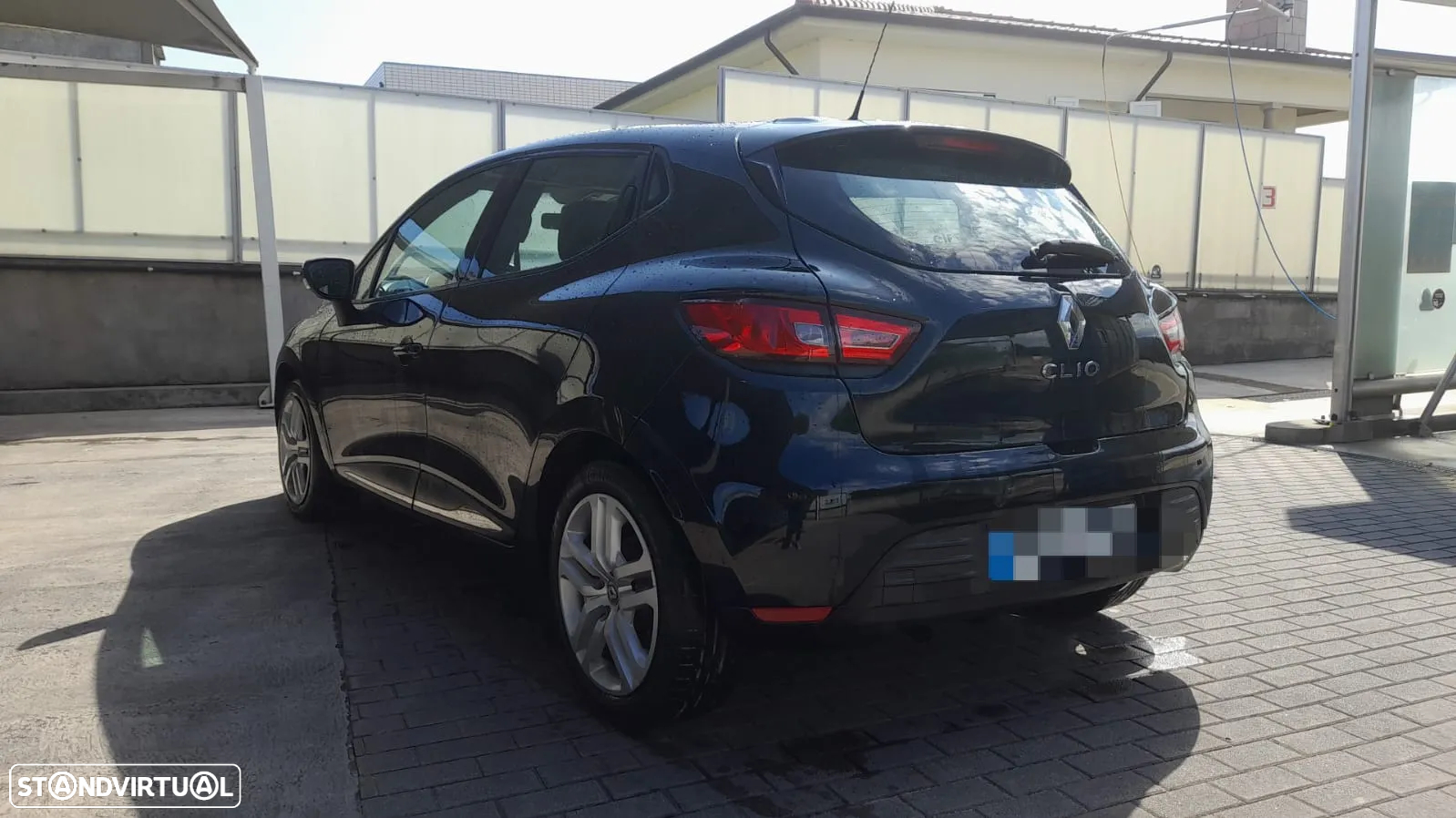 Renault Clio 1.5 Blue dCi Limited - 8