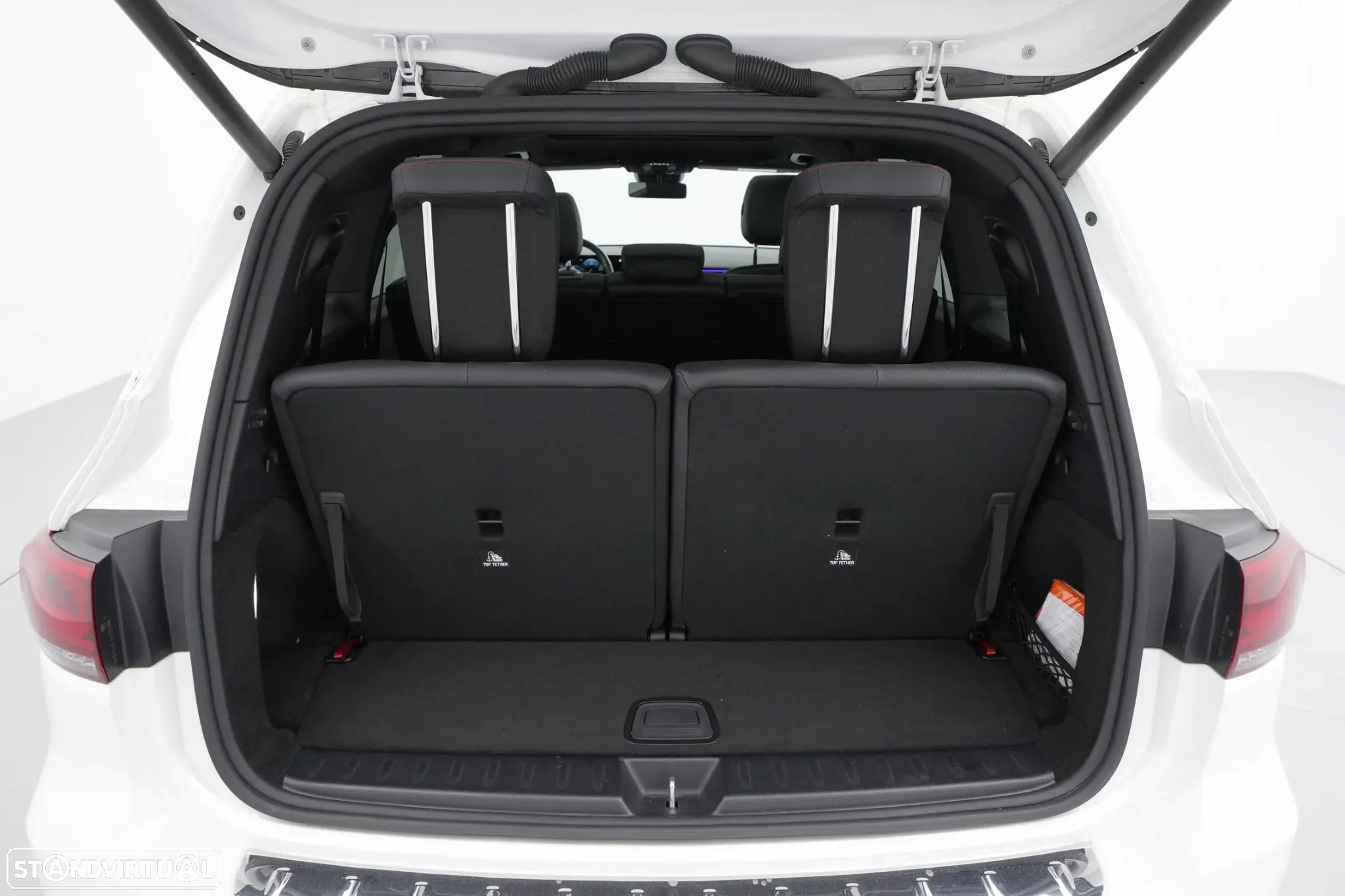 Mercedes-Benz GLB 200 d AMG Line - 31