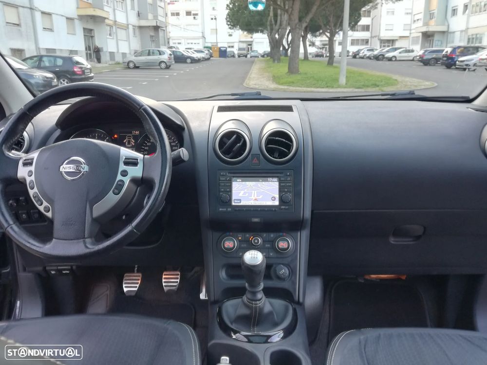 Nissan Qashqai 1.6 dCi Tekna Premium - 28