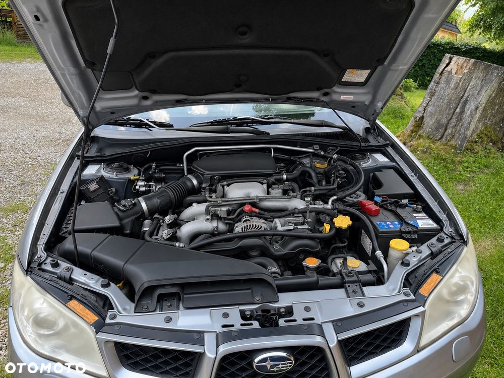 Subaru Impreza SW 2.0 RA - 2