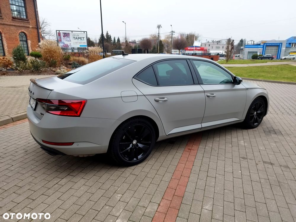 Skoda Superb 2.0 TSI 4x4 Sportline DSG - 5