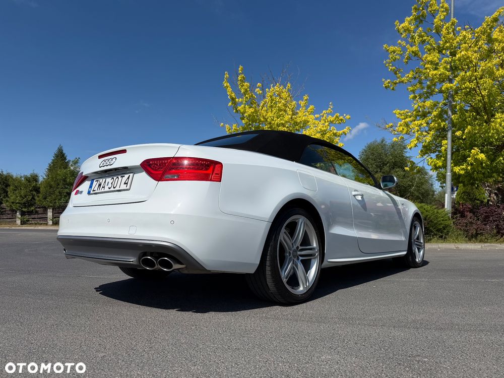 Audi S5 Cabrio - 4