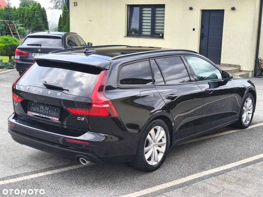 Volvo V60 D3 Momentum Core - 10