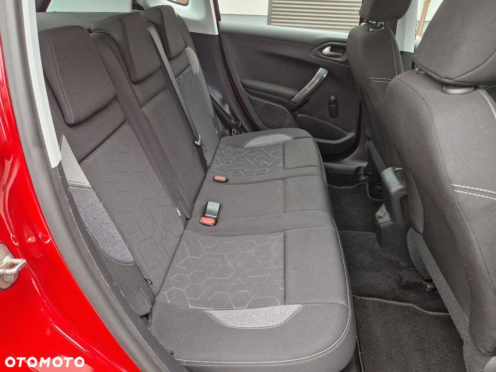 Peugeot 2008 PureTech 110 Stop&Start Allure - 28