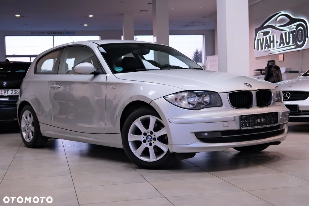 BMW Seria 1 118d DPF - 3