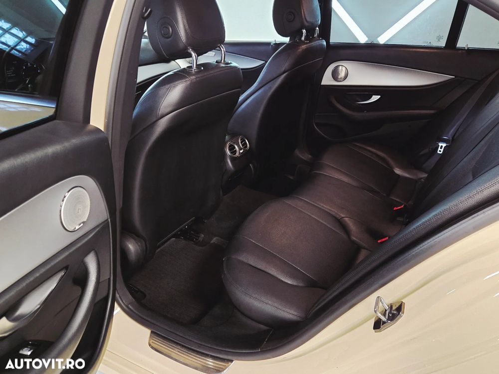 Mercedes-Benz E 200 d T-Modell Aut - 20