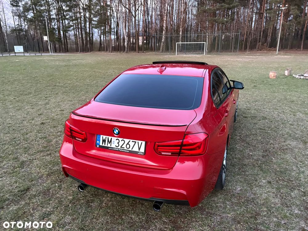 BMW Seria 3 340i xDrive Edition M Sport Shadow - 11