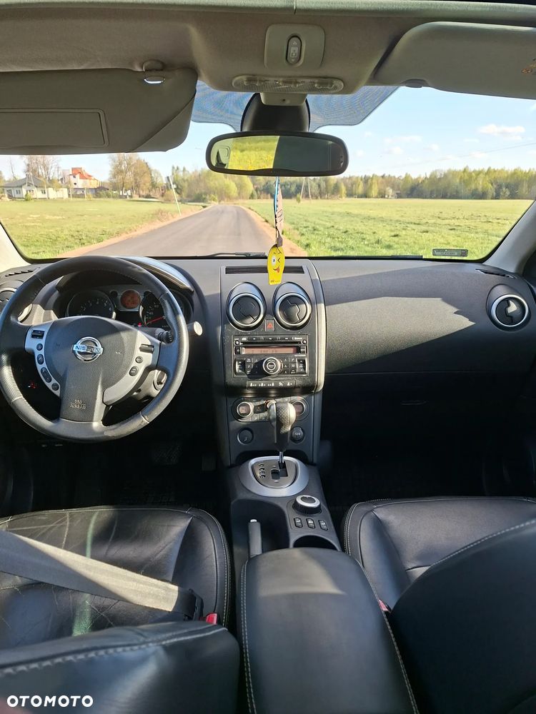 Nissan Qashqai 2.0 4 x 4 CVT lounge - 15