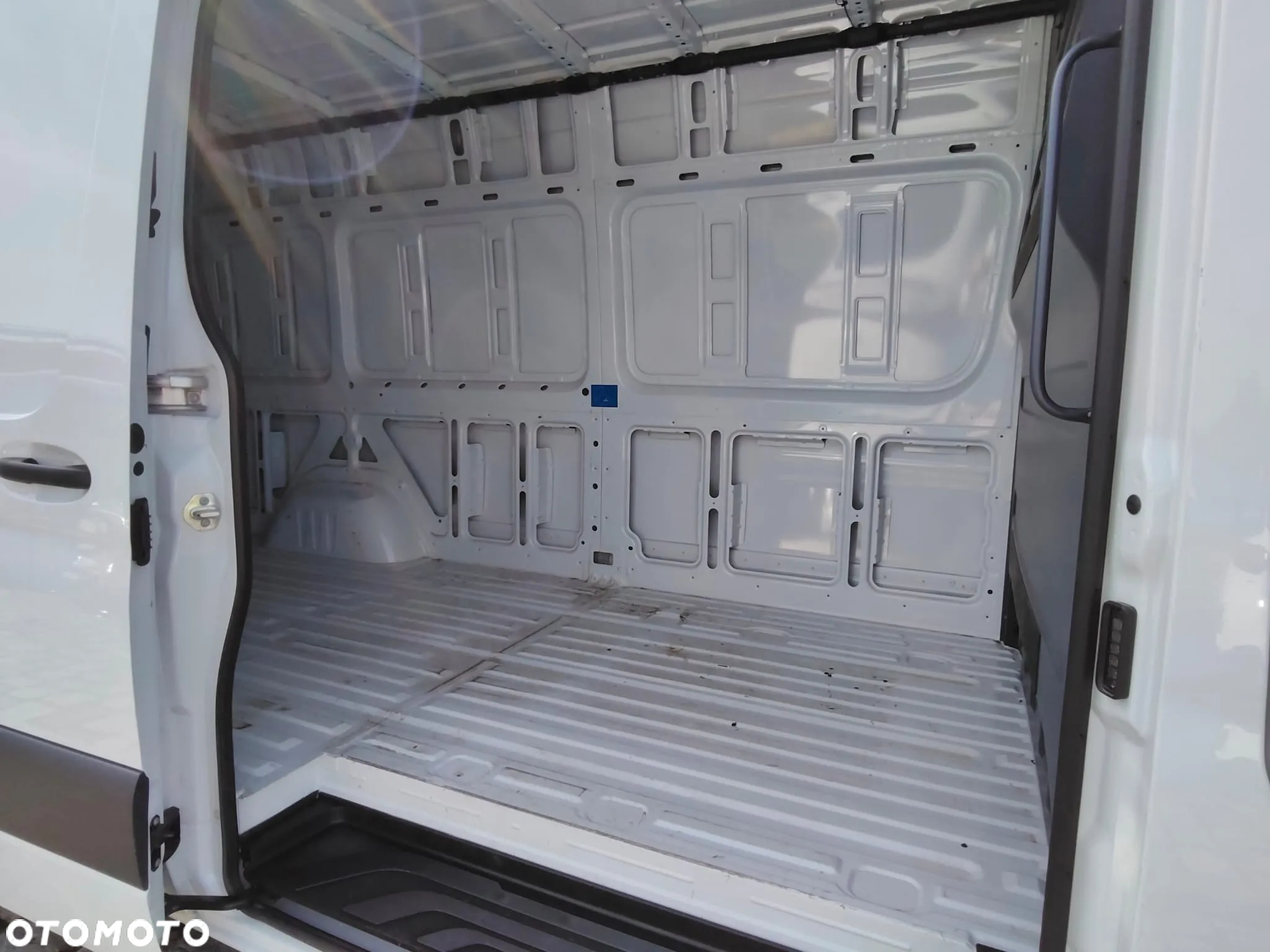 Mercedes-Benz Sprinter 315 Ekstra Długi - 16