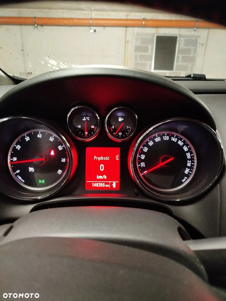 Opel Astra - 22