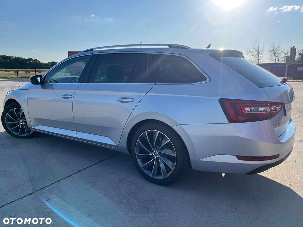 Skoda Superb 2.0 TDI L&K DSG - 10
