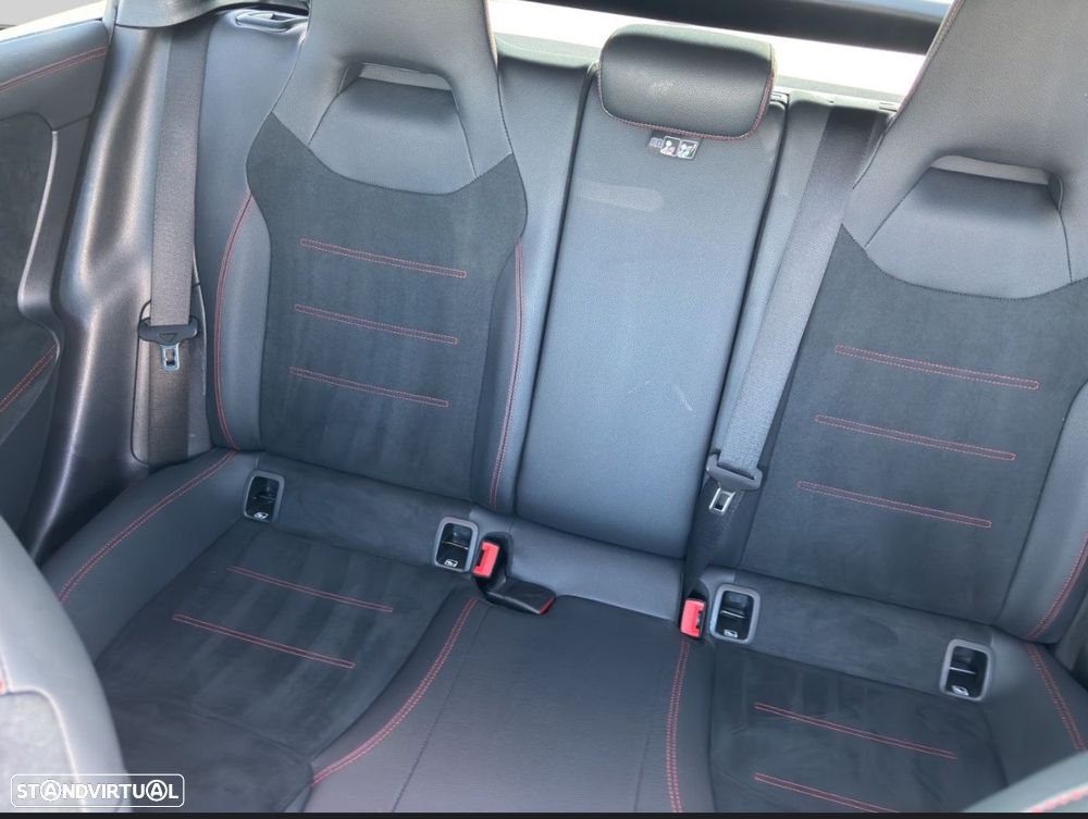 Mercedes-Benz CLA 250 e 8G-DCT AMG Line - 9