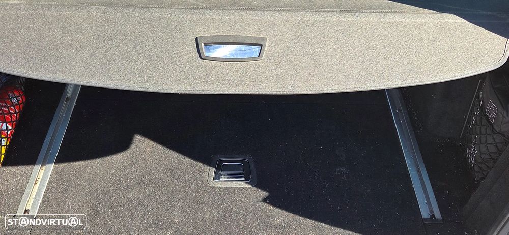 Mercedes-Benz E 300 Bluetec Hybrid Avantgarde - 21