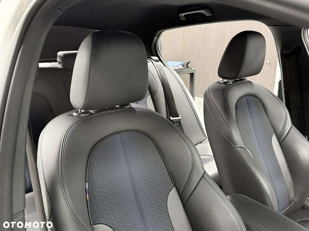 BMW Seria 1 118i M Sport - 13