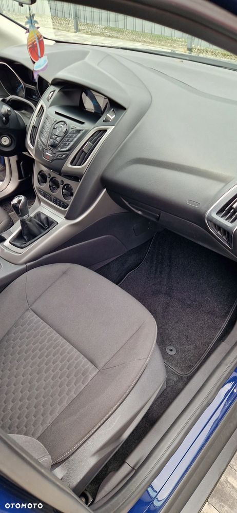 Ford Focus 1.0 EcoBoost Edition - 10