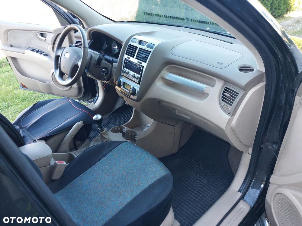 Kia Sportage - 14