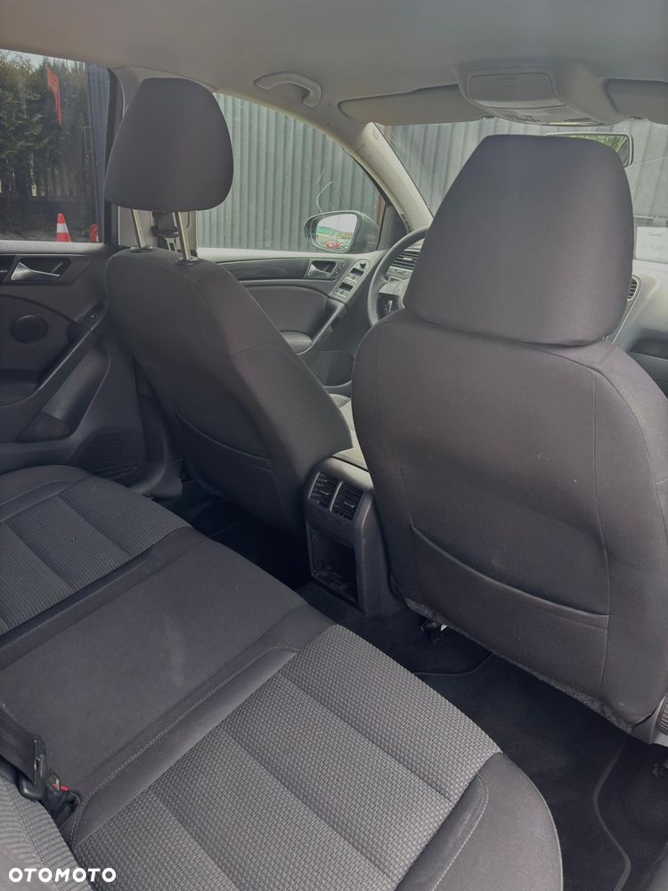 Volkswagen Golf 1.6 TDI DPF Comfortline - 15