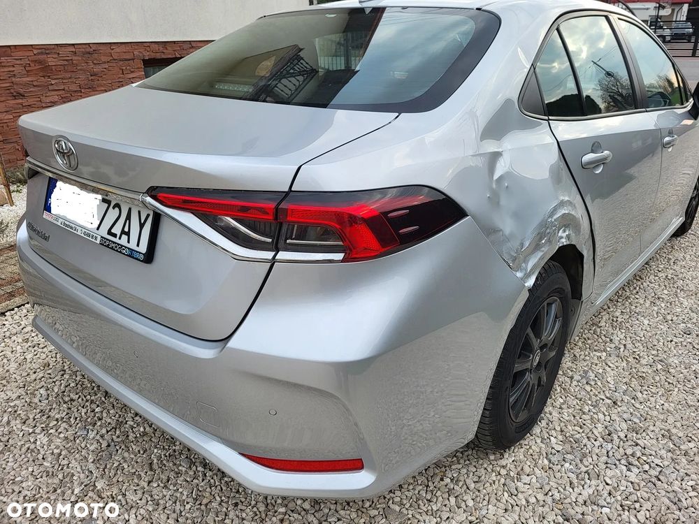 Toyota Corolla 1.6 Active - 18