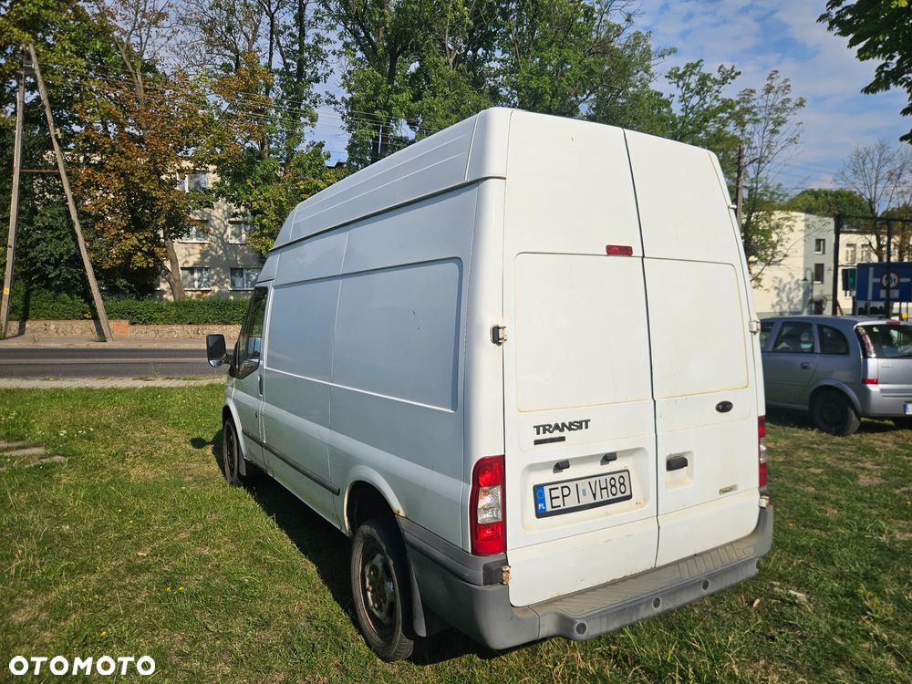 Ford Transit - 6
