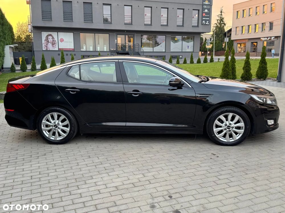Kia Optima 2015 photo 3