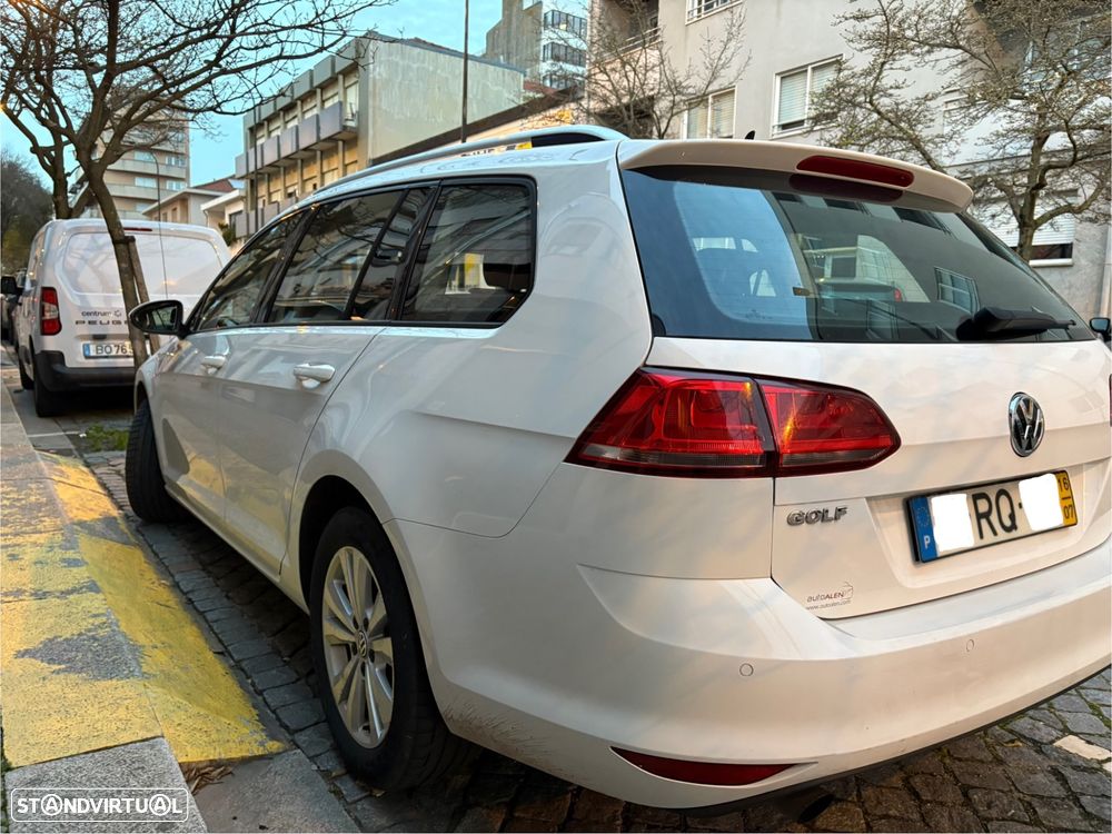 VW Golf Variant 1.6 TDi BlueMotion Confortline - 4