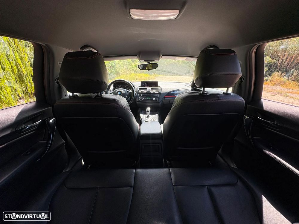 BMW 120 dA Line Sport - 37