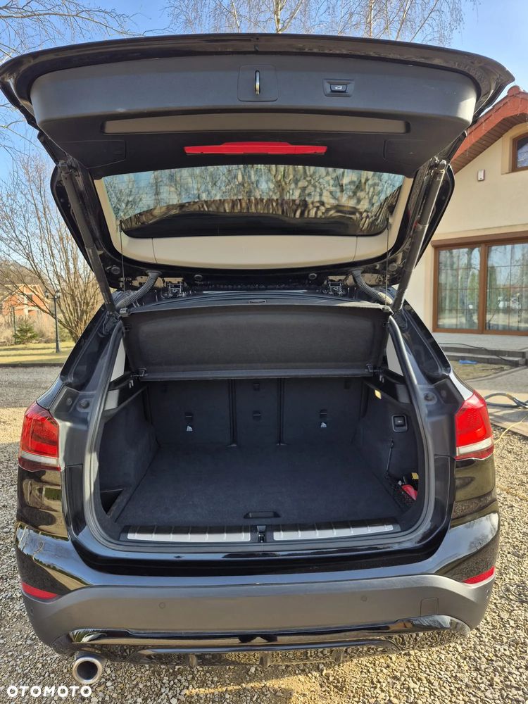 BMW X1 sDrive18i - 14