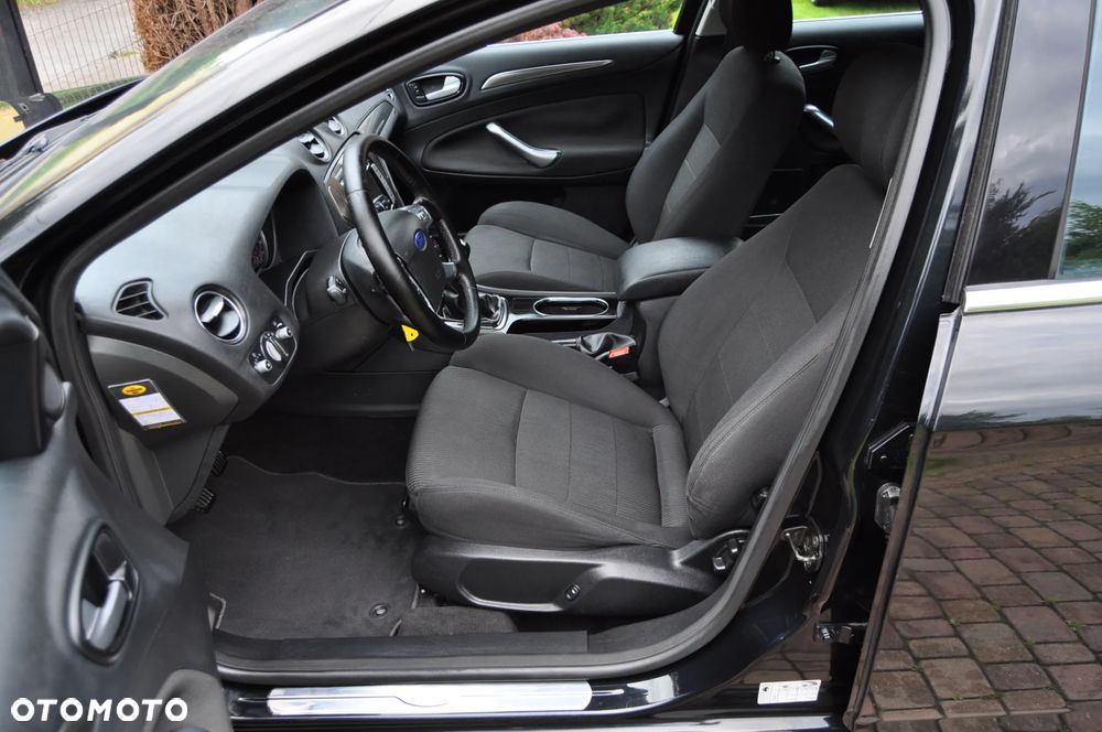 Ford Mondeo 2.0 Titanium - 8