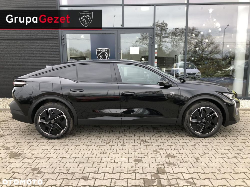 Peugeot 408 - 3
