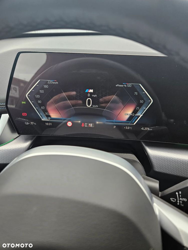 BMW iX1 xDrive30 66.5kWh M Sport Edition - 29