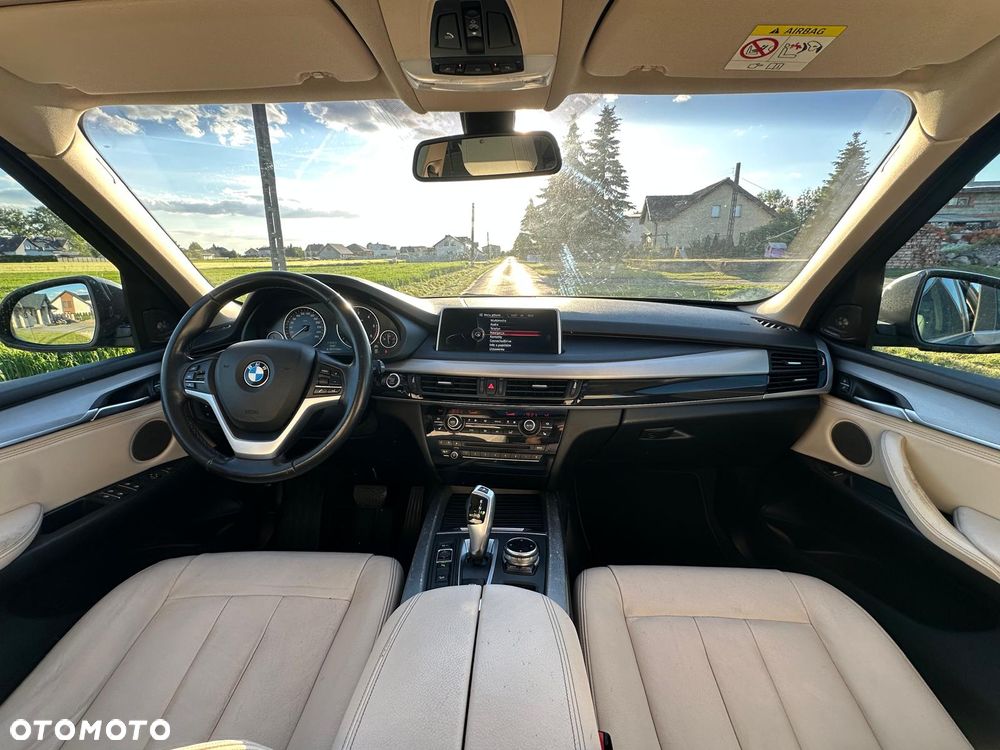 BMW X5 xDrive25d Sport-Aut - 9