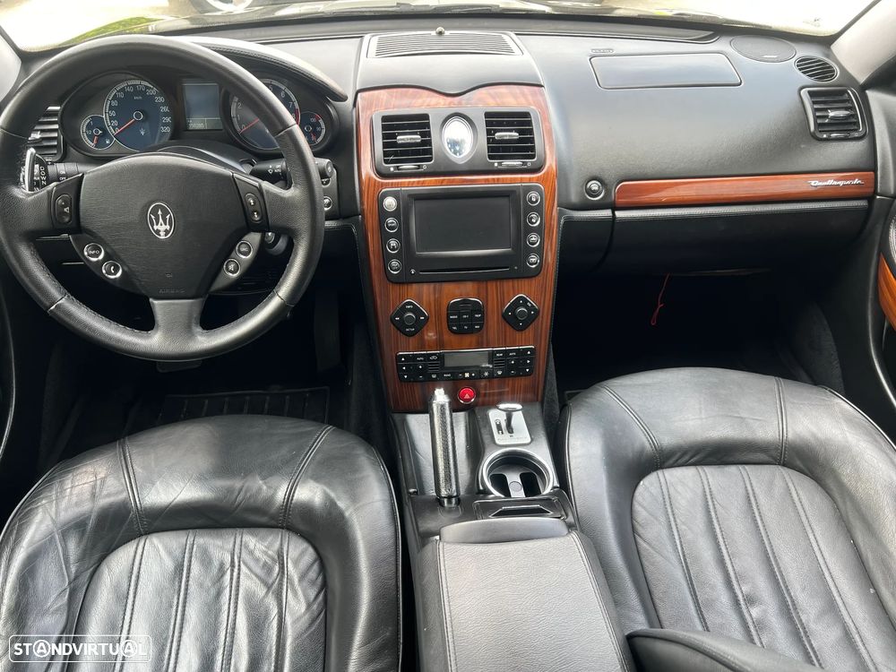 Maserati Quattroporte 4.2 V8 Aut. - 9