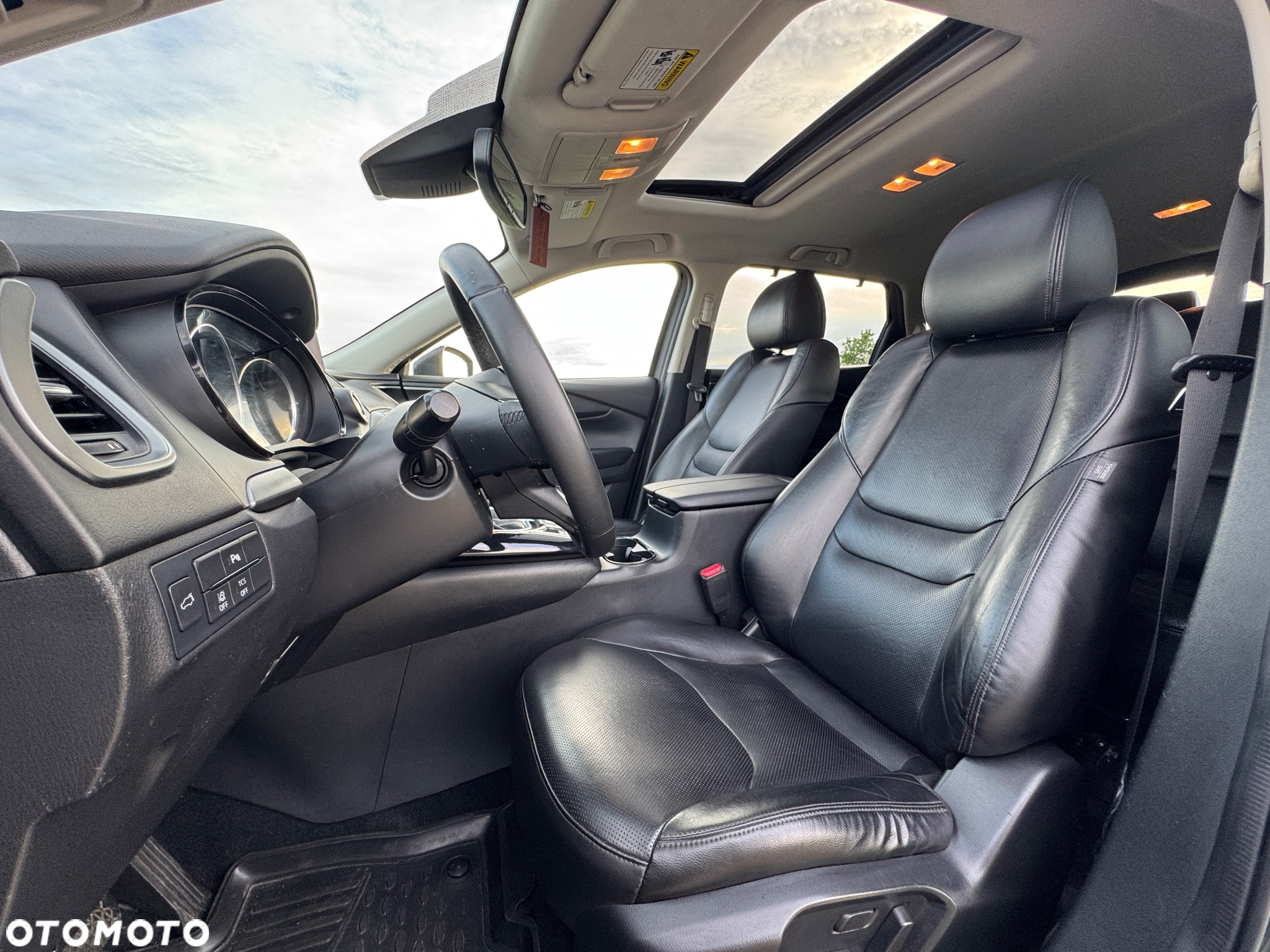Mazda CX-9 - 10