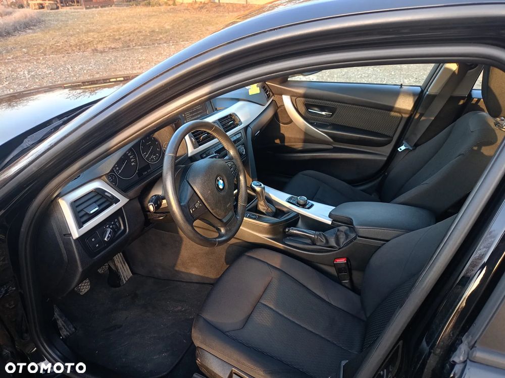 BMW Seria 3 - 4