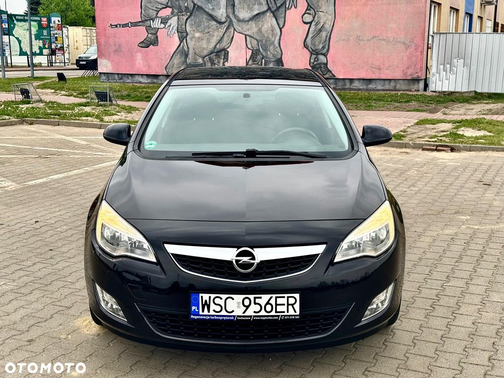 Opel Astra 1.4 Turbo Design Edition - 7