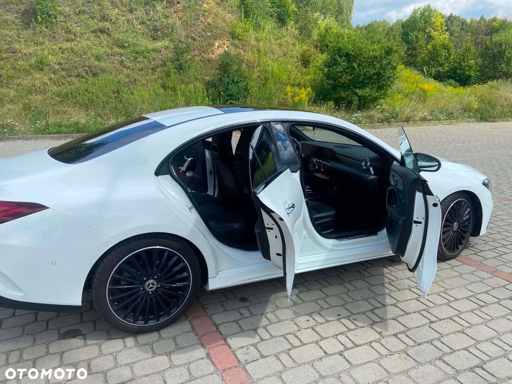 Mercedes-Benz CLA 220 4-Matic AMG Line 7G-DCT - 6