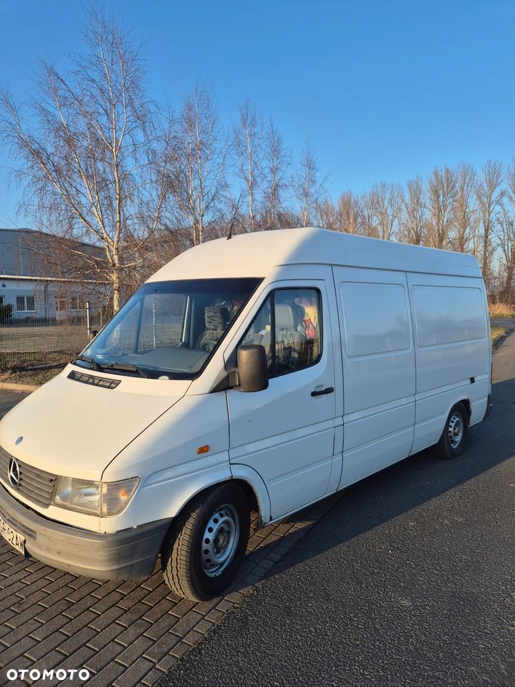 Mercedes-Benz Sprinter - 6
