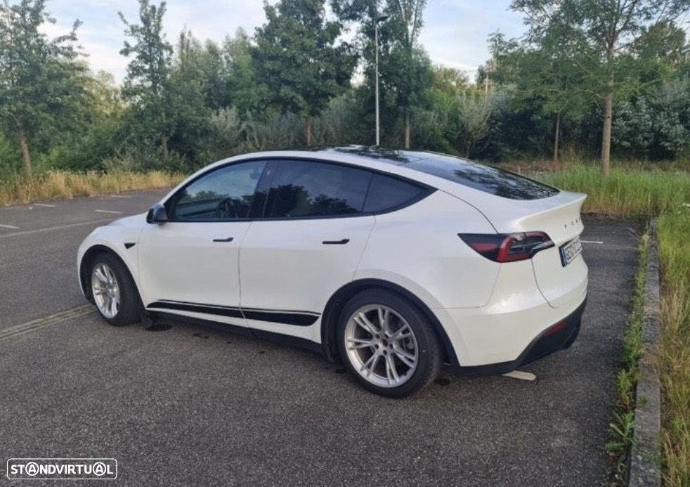 Tesla Model Y Tração Traseira - 4