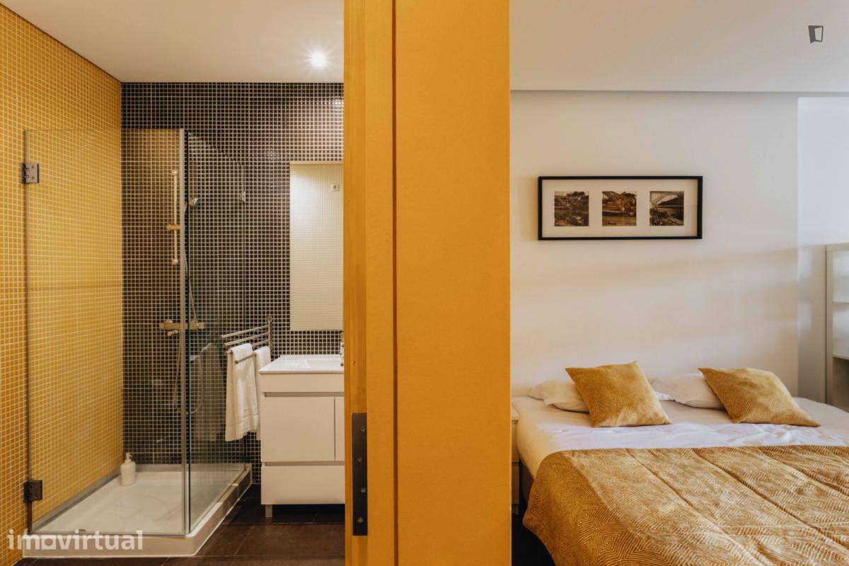 Apartamento com 1 quartos - localizado em Cedofeita Porto - Grande imagem: 3/18