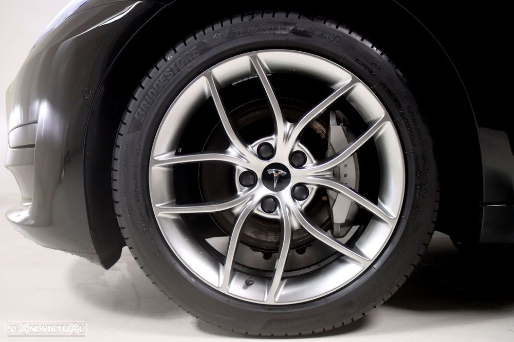 Tesla Model 3 Standard Range Plus RWD - 5