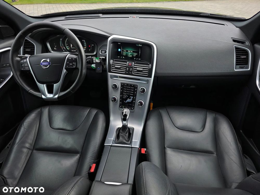 Volvo XC 60 D4 Geartronic Summum - 7