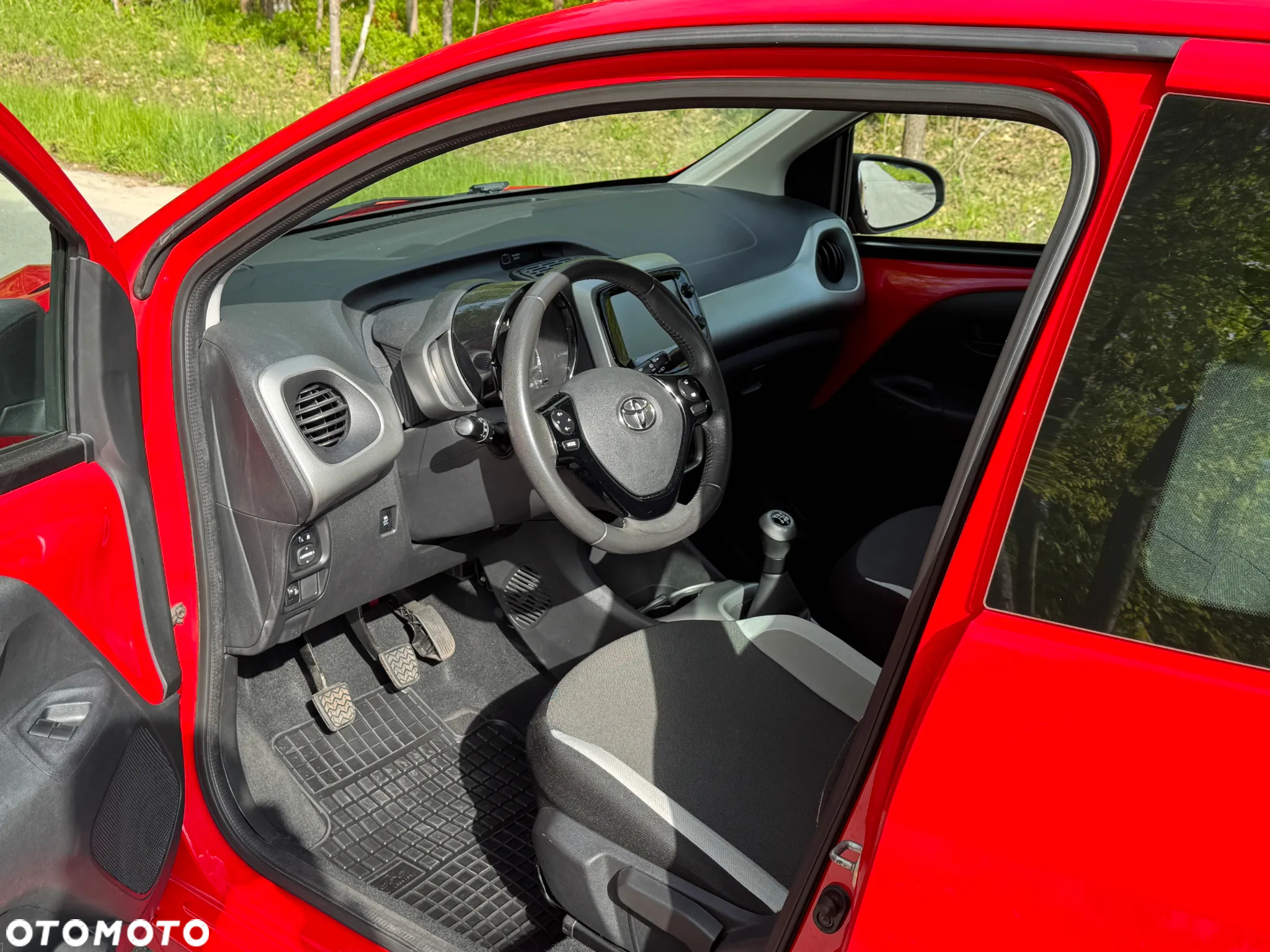Toyota Aygo x-play Edition S+ - 10