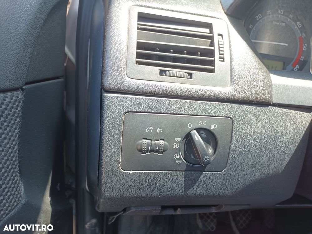 Dezmembrari  Skoda FABIA 1  1999  > 2008 1.9 SDI Motorina - 23