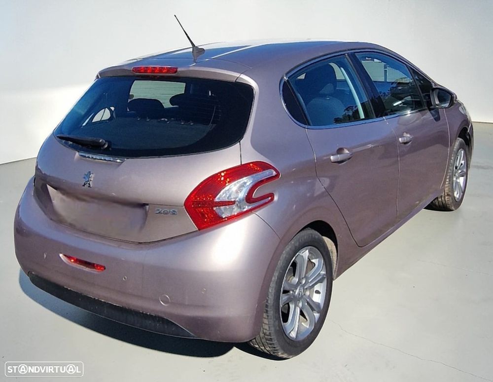 Peugeot 208 1.2 1.2 Gasolina – 82 cv | 2015 PARA PEÇAS - 2