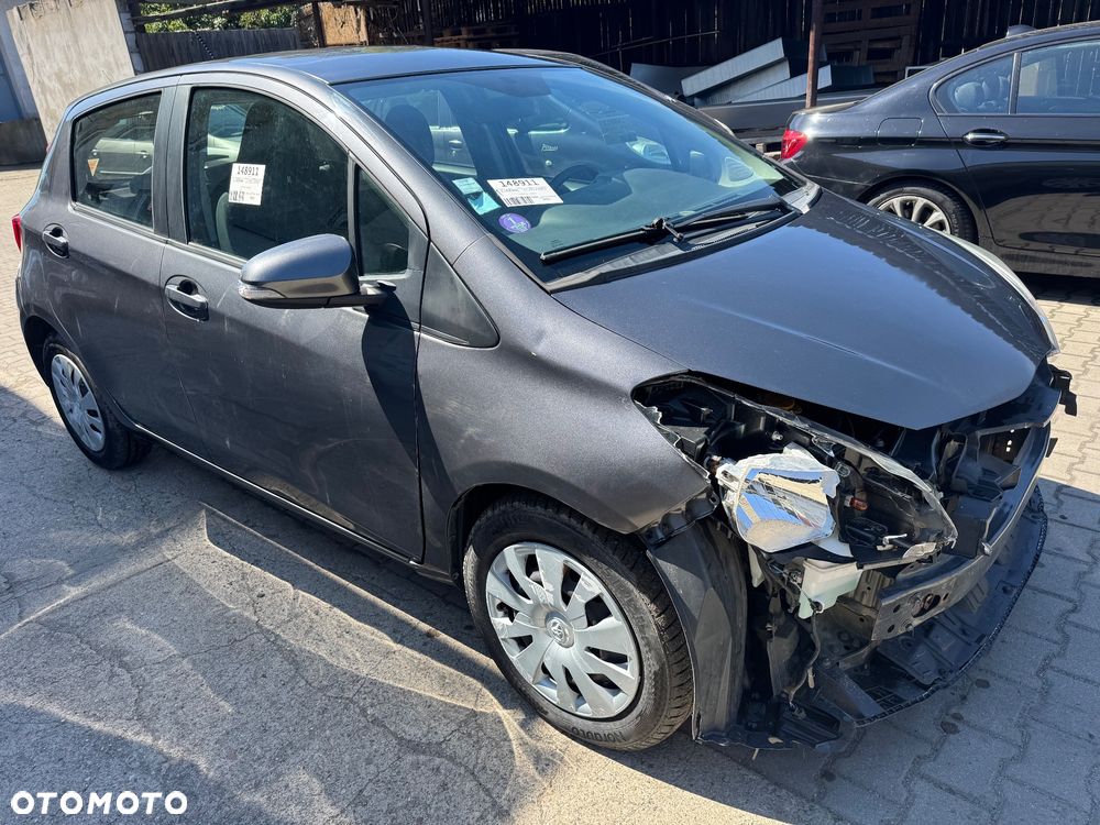 Toyota Yaris - 2