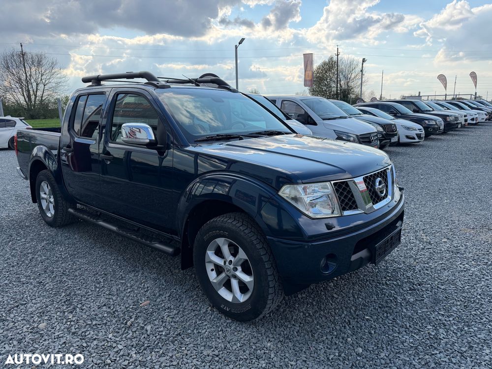 Nissan Navara Premium - 2