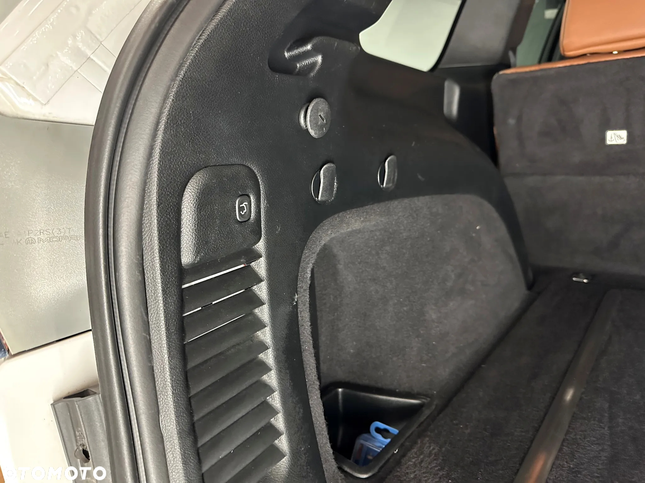 Jeep Grand Cherokee 3.6 V6 Summit - 31